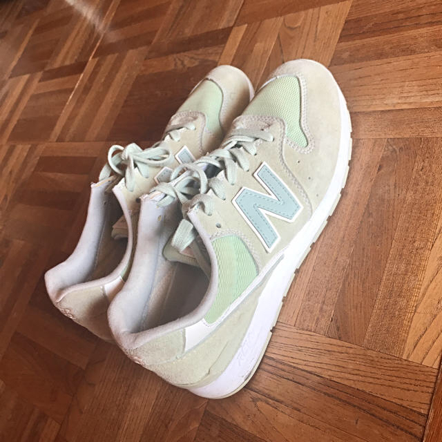 New Balance(ニューバランス)の【中古品】ニューバランススニーカー996 メンズの靴/シューズ(スニーカー)の商品写真