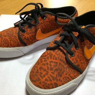 ナイキ(NIKE)のNIKE スニーカー スエード  (スニーカー)