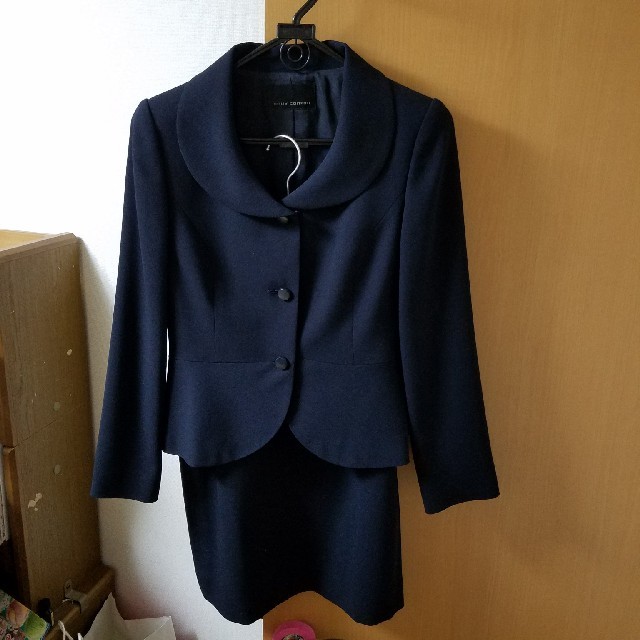 紺のスーツフォーマル/ドレス