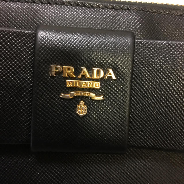 PRADA(プラダ)のプラダ長財布超美品 レディースのファッション小物(財布)の商品写真