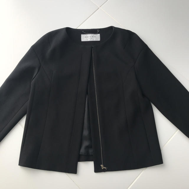 ADORE????ブラックジャケット 美品 - ノーカラージャケット
