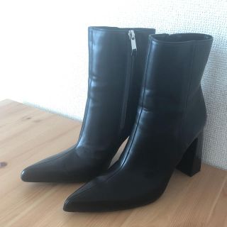 ZARA 完売品ワイドヒールハイトップ 38サイズ ショートブーツ
