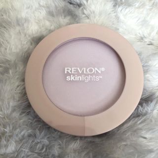 レブロン(REVLON)のレブロン スキンライト プレストパウダー ラベンダー(フェイスパウダー)