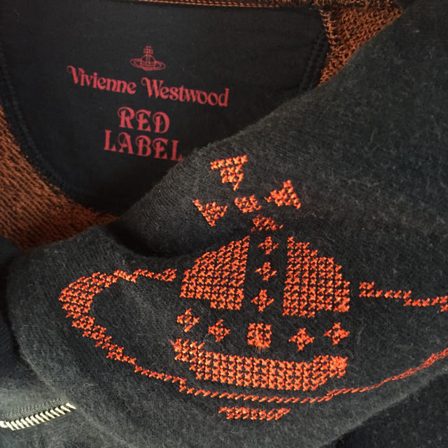 Vivienne Westwood(ヴィヴィアンウエストウッド)のらっくん様専用です。※ライダース風？ レディースのトップス(パーカー)の商品写真