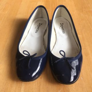 レペット(repetto)の【repetto レペット】エナメルパンプス ♡ ネイビー  38サイズ(バレエシューズ)