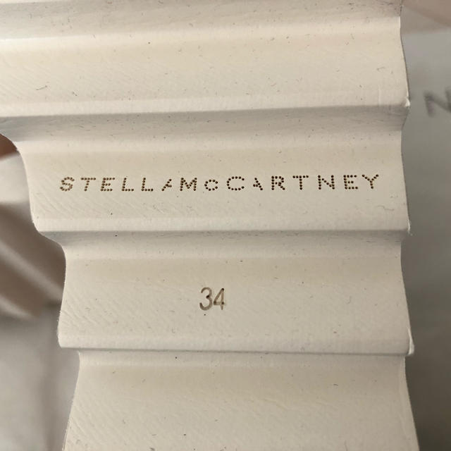 Stella McCartney(ステラマッカートニー)の正規新品ステラマッカートニー厚底ブーツ スニーカーシルバーレザー34付属品完備 レディースの靴/シューズ(ブーツ)の商品写真