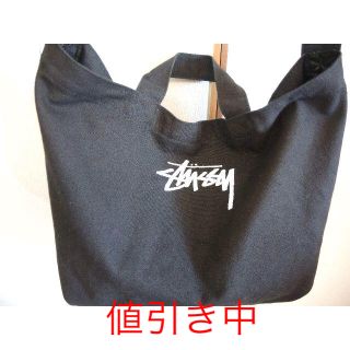 ステューシー(STUSSY)のSTUSSY ショルダーバッグ (黒) (ショルダーバッグ)