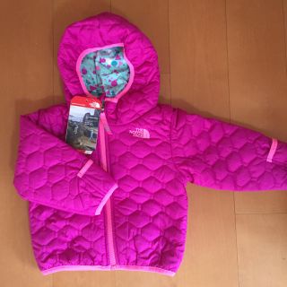 ザノースフェイス(THE NORTH FACE)のノースフェイス☆女の子リバーシブルアウター(ジャケット/上着)