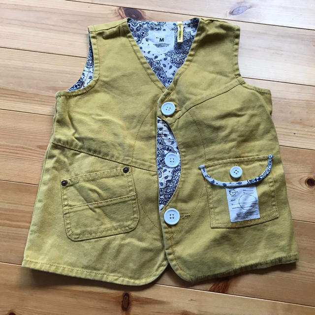 こども ビームス(コドモビームス)のsmoothy ベスト キッズ/ベビー/マタニティのキッズ服男の子用(90cm~)(その他)の商品写真