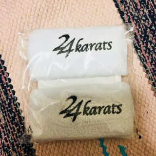 トゥエンティーフォーカラッツ(24karats)の☆24karats☆リストバンド 新品・未使用(バングル/リストバンド)