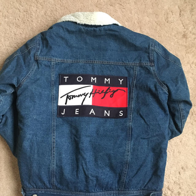 TOMMY HILFIGER(トミーヒルフィガー)のTOMY HILFIGER ボアデニムジャケット Lサイズ メンズのジャケット/アウター(Gジャン/デニムジャケット)の商品写真