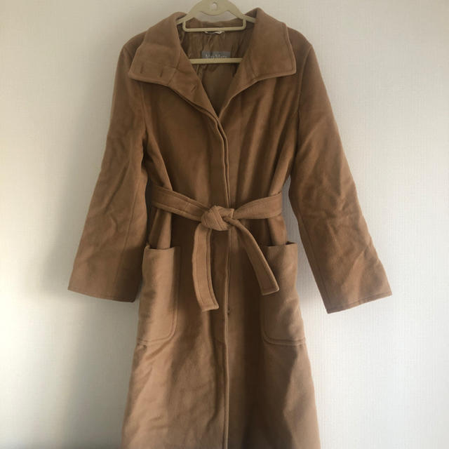 Max Mara(マックスマーラ)のMax Mara ロングコート キャメル レディースのジャケット/アウター(ロングコート)の商品写真