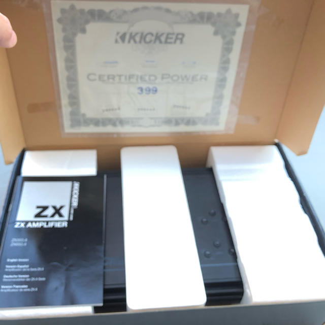 ライトチューン Kicker ZX350.4 アンプ ライトチューン Kicker ZX350.4 アンプ