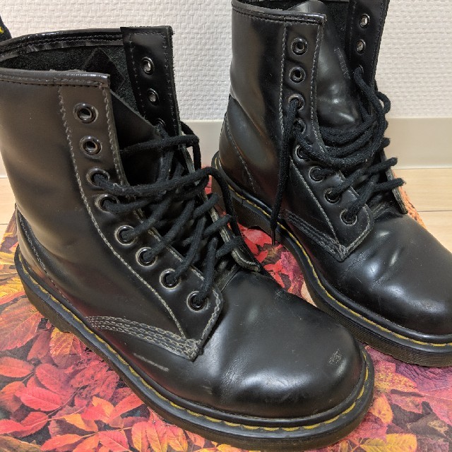 Dr.Martens(ドクターマーチン)のdr.martens ８ホール レディースの靴/シューズ(ブーツ)の商品写真