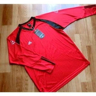 アディダス(adidas)のタグ付き■ adidas アディダス■ スポーツ用・長袖Tシャツ■ 赤黒■ XO(Tシャツ/カットソー(七分/長袖))