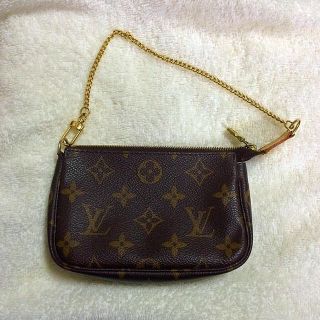 ルイヴィトン(LOUIS VUITTON)のルイヴィトン♡アクセサリーポーチ(ポーチ)