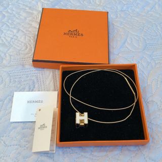 エルメス(Hermes)のエルメス  キューブネックレス ホワイト×ゴールド(ネックレス)