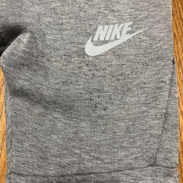 NIKE(ナイキ)のナイキパンツ キッズ/ベビー/マタニティのキッズ服男の子用(90cm~)(パンツ/スパッツ)の商品写真