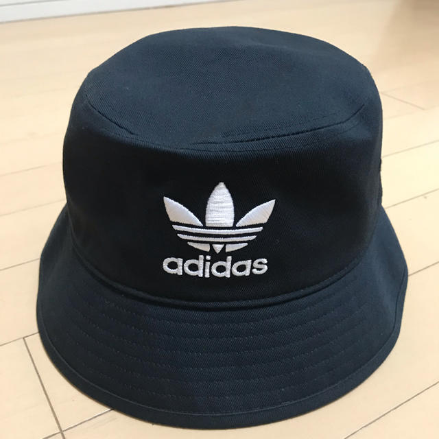 adidas(アディダス)の鰹さま専用 メンズの帽子(ハット)の商品写真