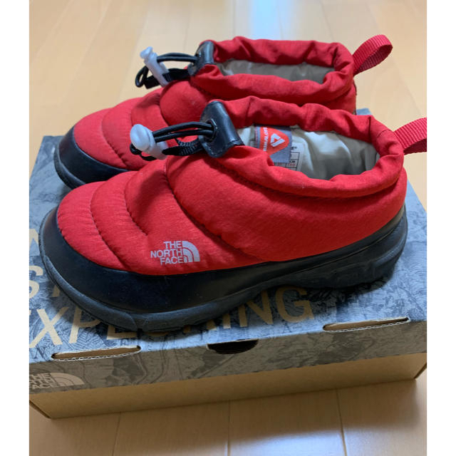 THE NORTH FACE(ザノースフェイス)のシューズ キッズ/ベビー/マタニティのベビー靴/シューズ(~14cm)(スニーカー)の商品写真