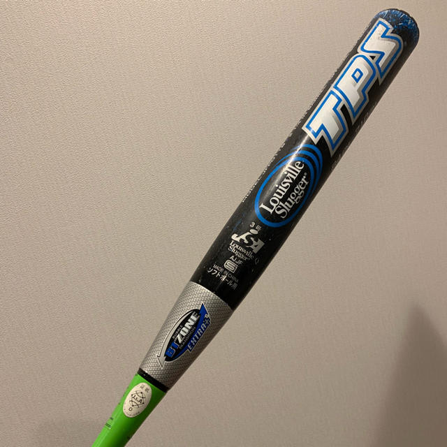 Louisville Slugger(ルイスビルスラッガー)のルイスビルスラッガー カタリスト 11bt ソフトボール3号 スポーツ/アウトドアの野球(バット)の商品写真