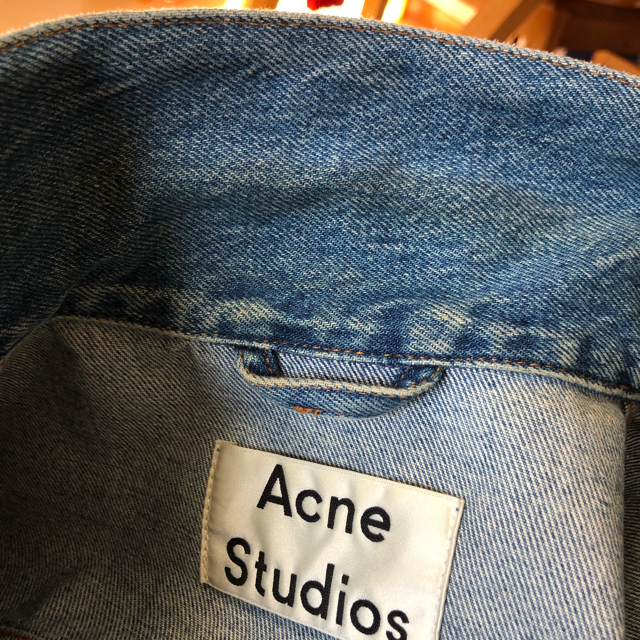 ACNE(アクネ)のアクネ デニムジャケット レディースのジャケット/アウター(Gジャン/デニムジャケット)の商品写真