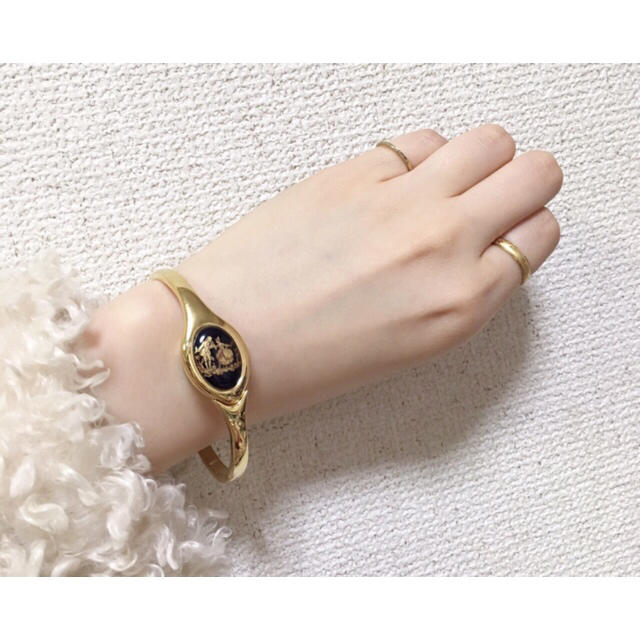 vintage bangle watch ????