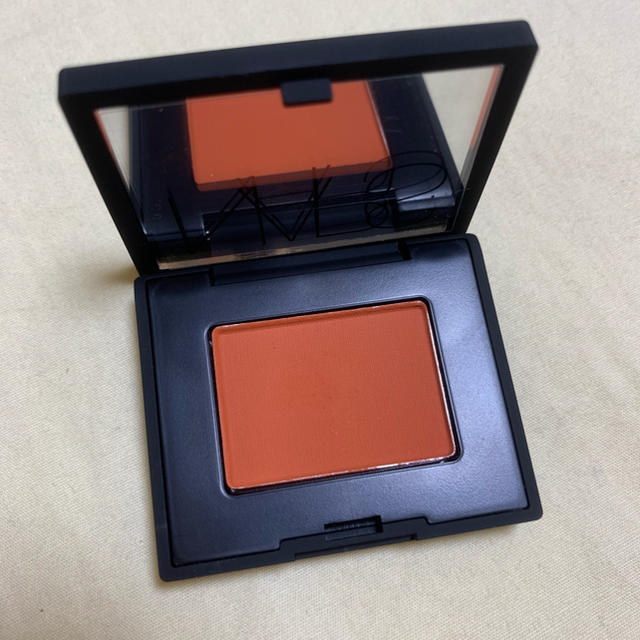 NARS(ナーズ)の【箱あり】NARS シングルアイシャドーPERSIA5352 コスメ/美容のベースメイク/化粧品(アイシャドウ)の商品写真