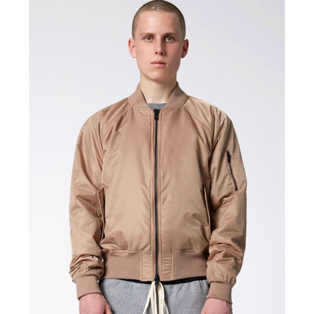 FEAR OF GOD(フィアオブゴッド)のha様 FOG Essentials Raglan Bomber Jacket  メンズのジャケット/アウター(フライトジャケット)の商品写真