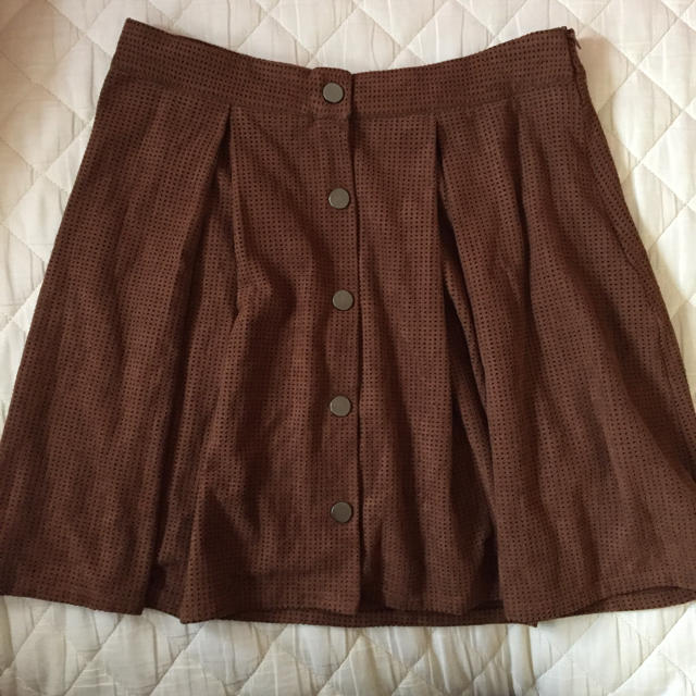 ZARA(ザラ)のZARA ブラウン ボタン付きスカート  レディースのスカート(ミニスカート)の商品写真