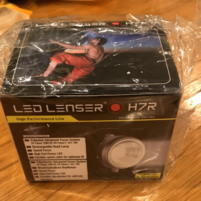 LEDLENSER(レッドレンザー)のレッドレンザー H７Ｒ スポーツ/アウトドアのアウトドア(ライト/ランタン)の商品写真