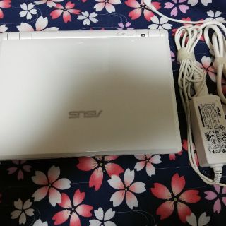 エイスース(ASUS)の【ジャンク品】ASUS  Eee PC900 ホワイト(ノートPC)