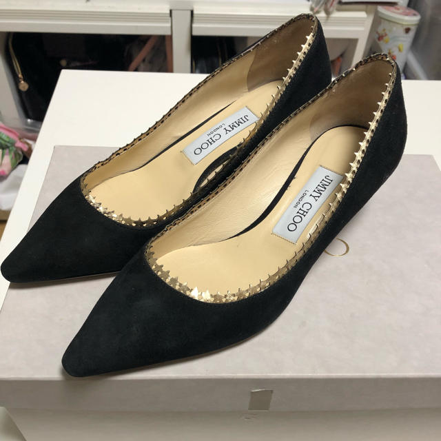 JIMMY CHOO(ジミーチュウ)のJIMMY CHOO ヒールパンプス レディースの靴/シューズ(ハイヒール/パンプス)の商品写真