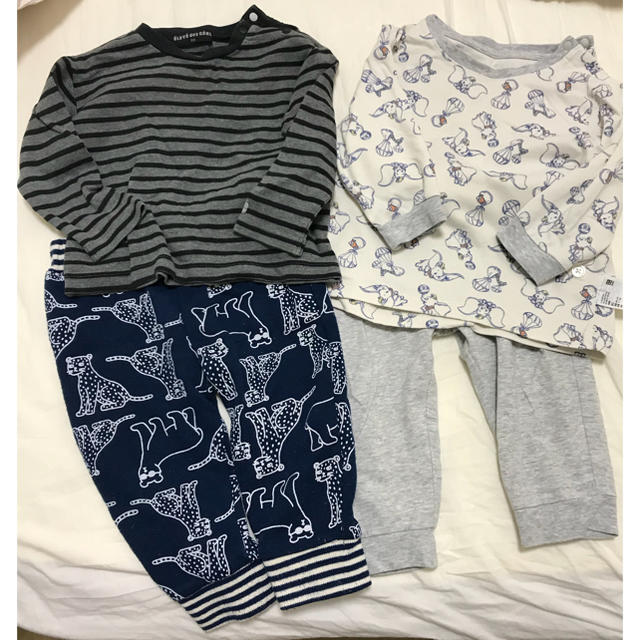 UNIQLO(ユニクロ)の子供服セット 80 ユニクロ パジャマ キッズ/ベビー/マタニティのベビー服(~85cm)(パジャマ)の商品写真