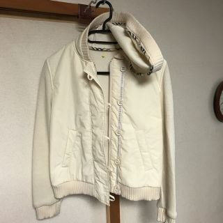 バーバリー(BURBERRY)の美品💕バーバリー  フード付きジャケット💕 Sサイズ(ダウンジャケット)