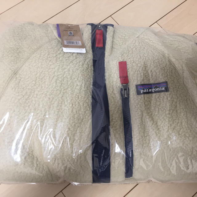 patagonia(パタゴニア)のパタゴニア レトロ パイル 新品 未使用 Mサイズ メンズのジャケット/アウター(ブルゾン)の商品写真