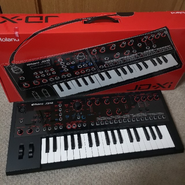 Roland(ローランド)のroland jd xi シンセサイザー シーケンサー キーボード 楽器の鍵盤楽器(キーボード/シンセサイザー)の商品写真