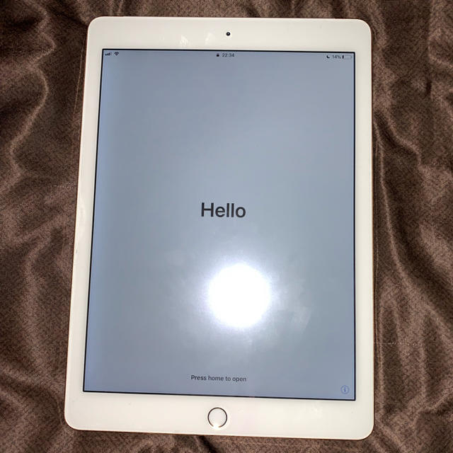 PC/タブレット【美品】iPad air 2 16GB au ゴールド