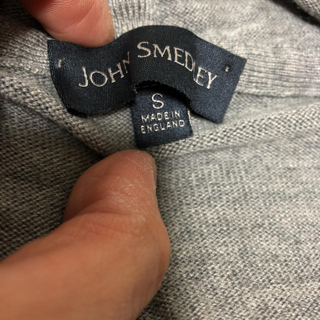 JOHN SMEDLEY(ジョンスメドレー)のJOHN SMEDLEYニットパーカーグレーSサイズ メンズのトップス(ニット/セーター)の商品写真