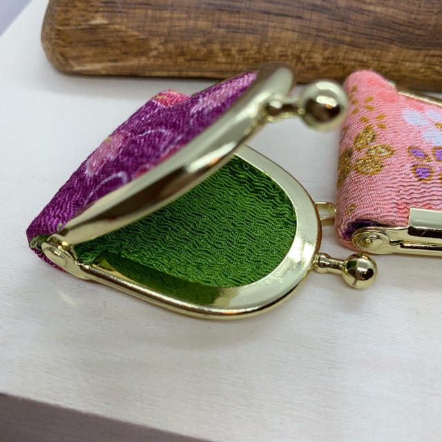 【PU2】ミニミニがま口 御朱印のおともに 紫桜柄 ハンドメイドのファッション小物(財布)の商品写真