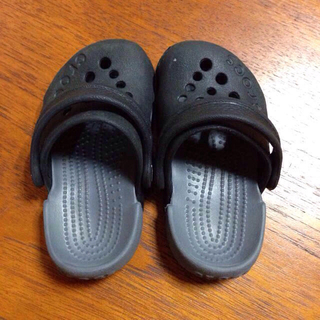 クロックス(crocs)のクロックス サンダル  12cm(その他)