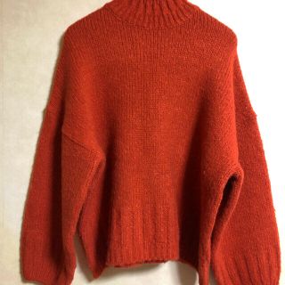 アメリヴィンテージ(Ameri VINTAGE)の定価8000円★トレンドSNS、各ブランド人気★厚め肩落ちめ！オレンジニット(ニット/セーター)