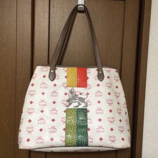 エムシーエム(MCM)の美品MCMバック(トートバッグ)