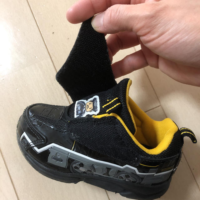 Takara Tomy(タカラトミー)のトミカプラレール 15㎝靴 キッズ/ベビー/マタニティのキッズ靴/シューズ(15cm~)(スニーカー)の商品写真