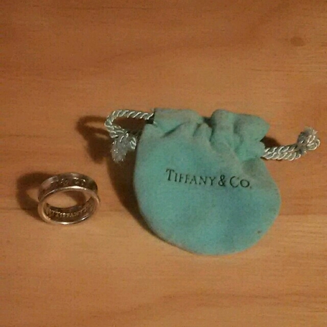 Tiffany & Co.(ティファニー)のティファニーの指輪 レディースのアクセサリー(リング(指輪))の商品写真