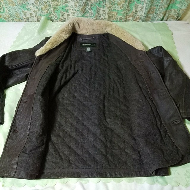 Eddie Bauer(エディーバウアー)の★メンズ★新品同様★エディー・バウアー★牛革コート★焦げ茶★PL★ メンズのジャケット/アウター(レザージャケット)の商品写真