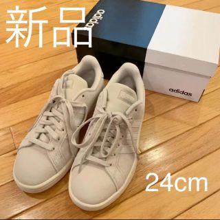 アディダス(adidas)のadidas スニーカー 24cm ベージュ(スニーカー)