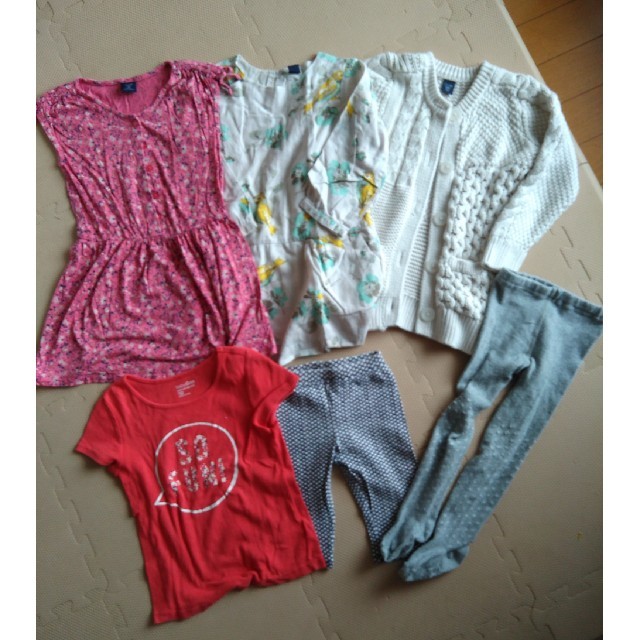 babyGAP(ベビーギャップ)のまとめ売り　ベビーギャップ4歳 キッズ/ベビー/マタニティのキッズ服女の子用(90cm~)(Tシャツ/カットソー)の商品写真