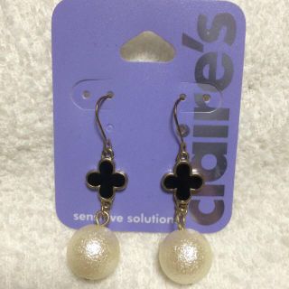 クレアーズ(claire's)の新品★大人可愛いコットンパール風ピアス(ピアス)