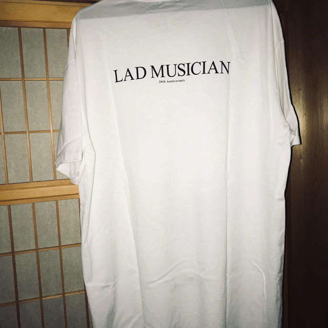 LAD MUSICIAN(ラッドミュージシャン)のLAD MUSICIAN 顔Tシャツ メンズのトップス(Tシャツ/カットソー(半袖/袖なし))の商品写真